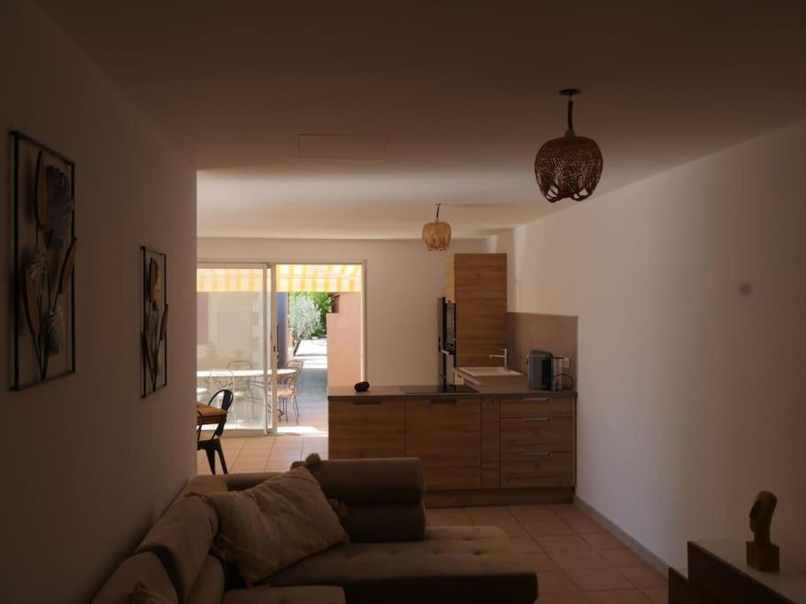 Luciole Des Alpilles Holiday home *